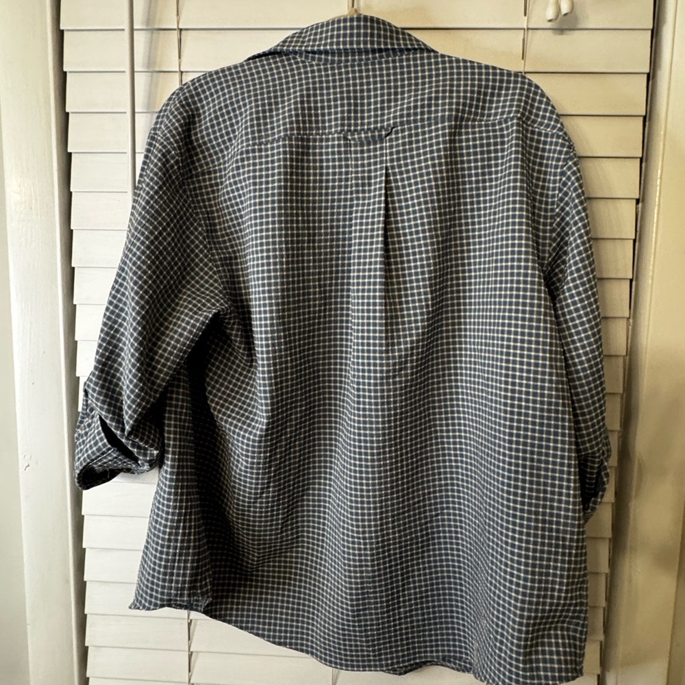 L.L. Bean Blue and White Button-Up Shirt - Picture 2 of 8
